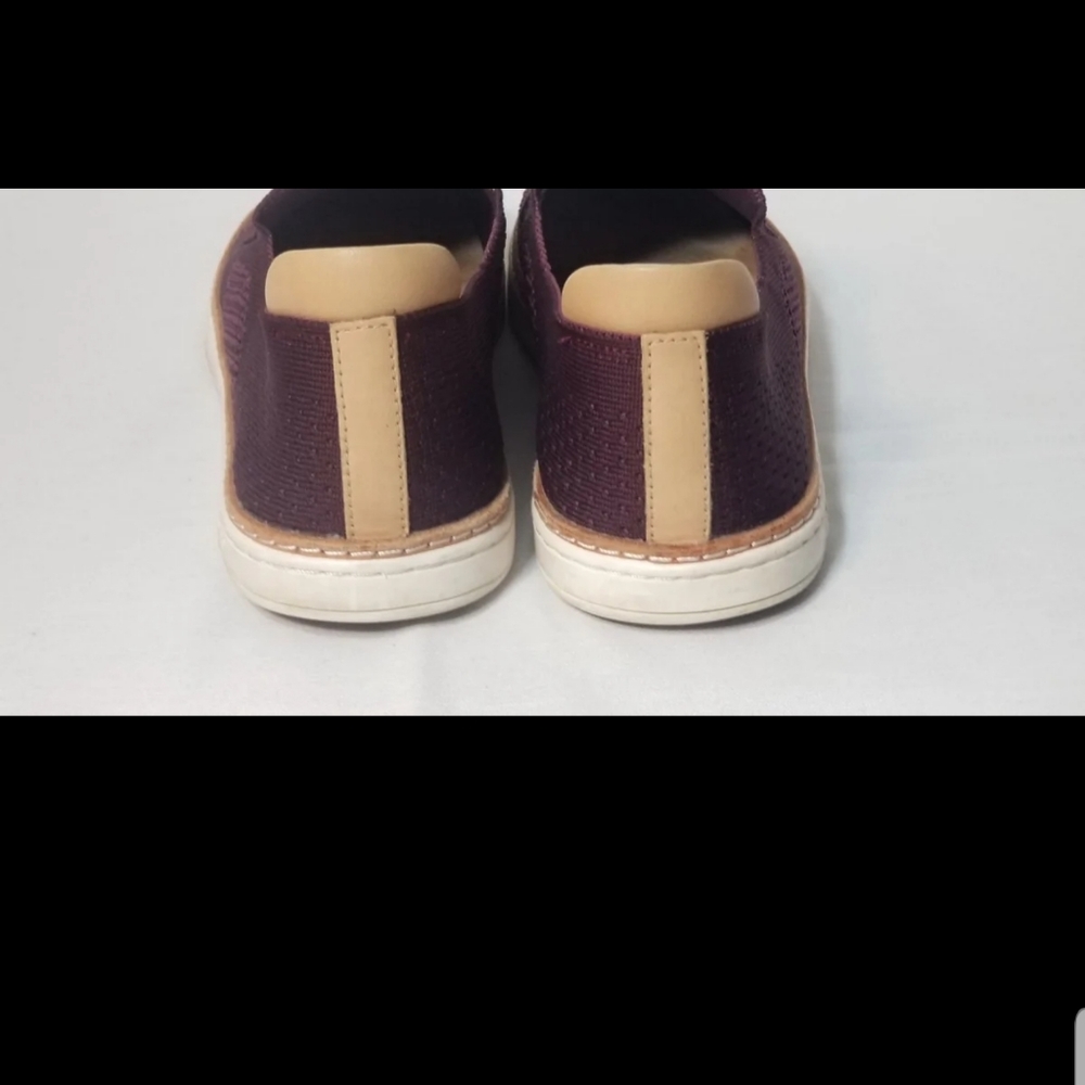 Ugg Sammy Slip on Shoe's Size 12 - Picture 8 of 8